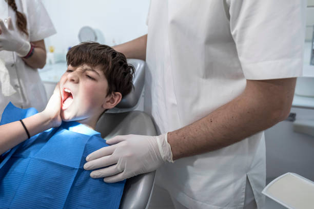 Best Emergency Tooth Extraction in Stuart, FL
